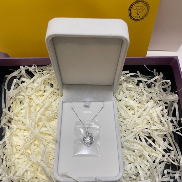 Over 1 Ctw Bezel Set Moissanite Sterling Silver Heart Pendant Necklace + GRA NIB - Picture 4 of 11